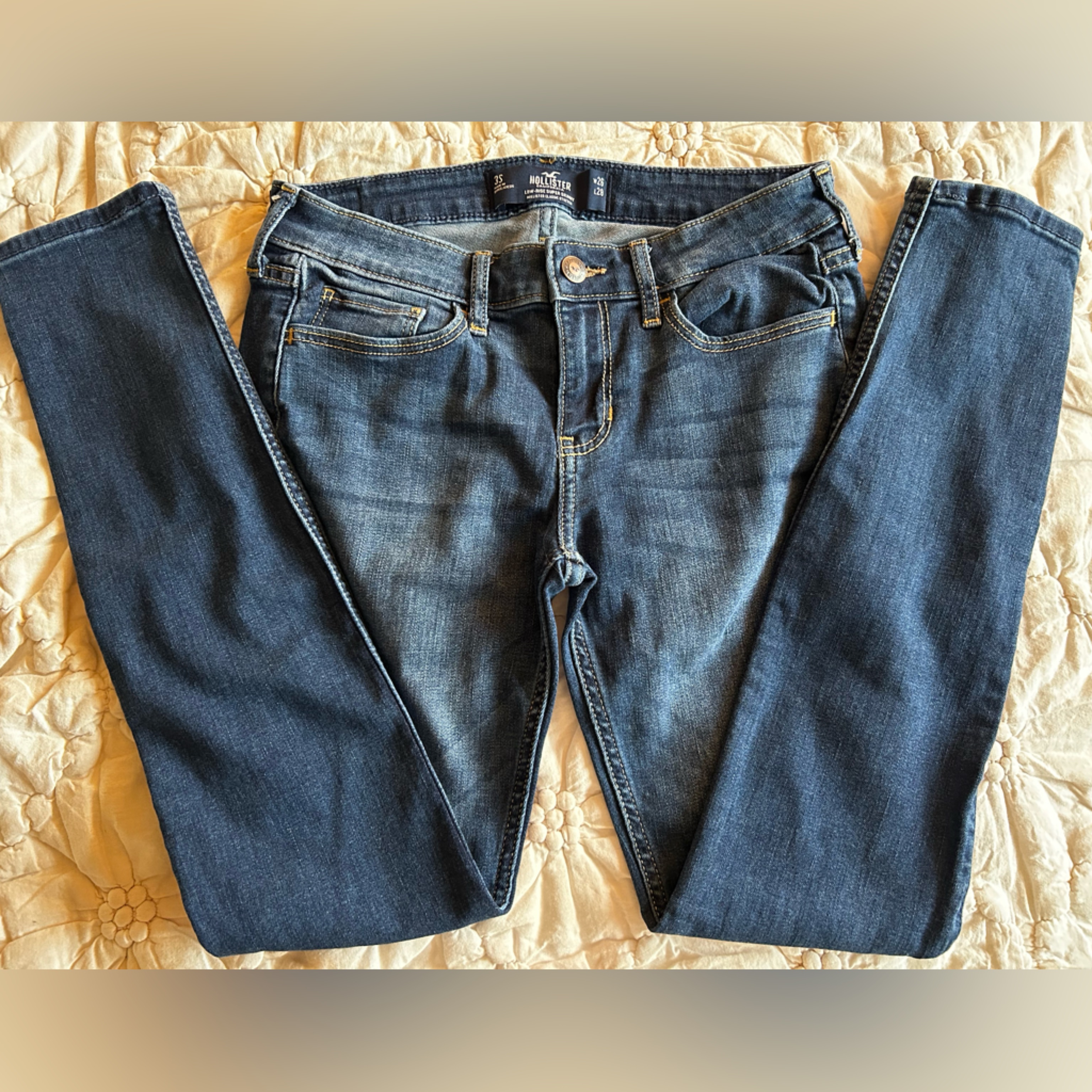 Hollister Low Rise Super Skinny Jeans